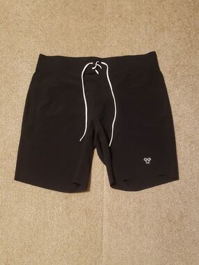 Catch Surf Men's Black Seamless Board Shorts